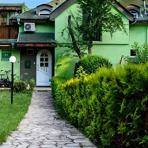 Saltanat 41 2*, Warna Bulgarien