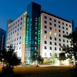 Vitosha Park - Free Indoor Pool & Parking Отель София